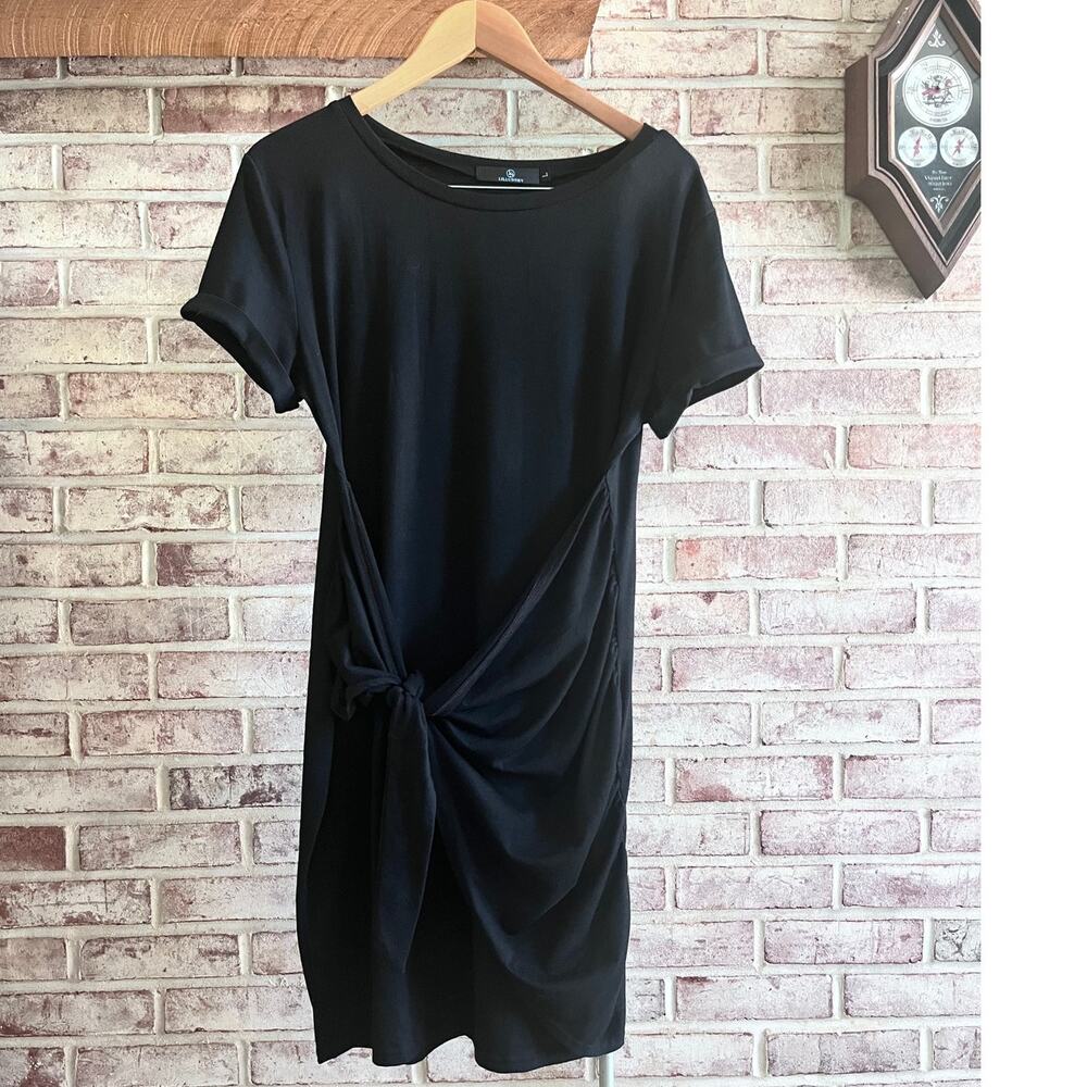 NWOT: LILLUSORY Dress Women's L Black Front Tie Crew Neck Short Sleeves (D500)